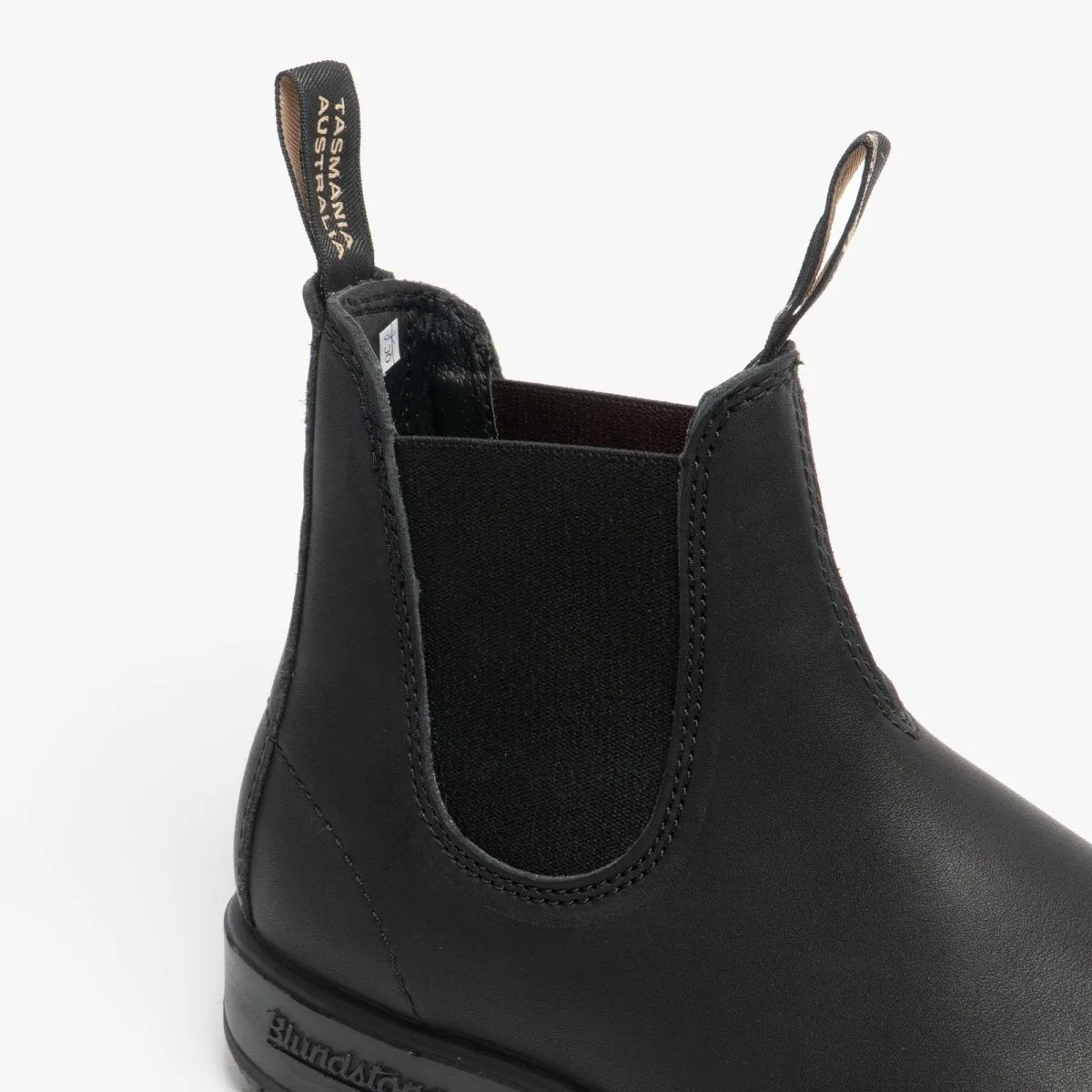 510 Unisex Oil Leather Chelsea Boots Black