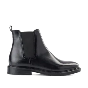 Beyer Leather Chelsea Boot - BLACK