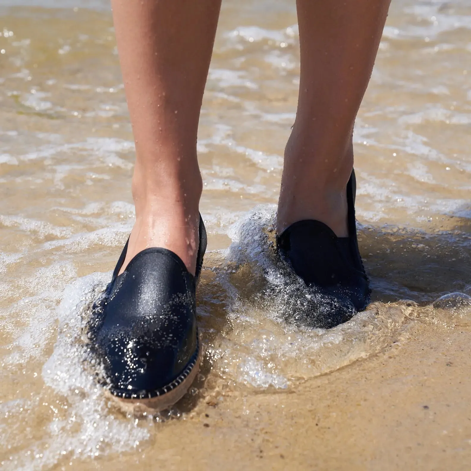 BLACK - WOMENS MARINER SLIP-ON