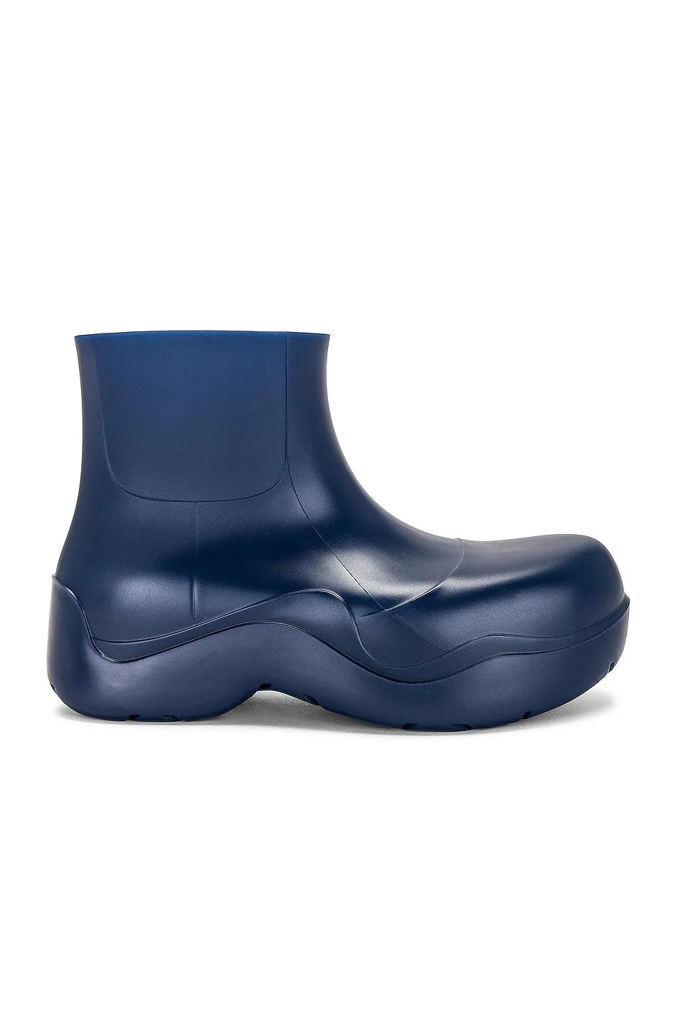 Bottega Veneta Puddle Ankle Boots, Cruise