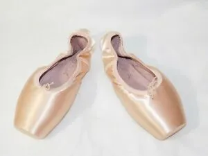 Capezio Airess Pointe Shoes