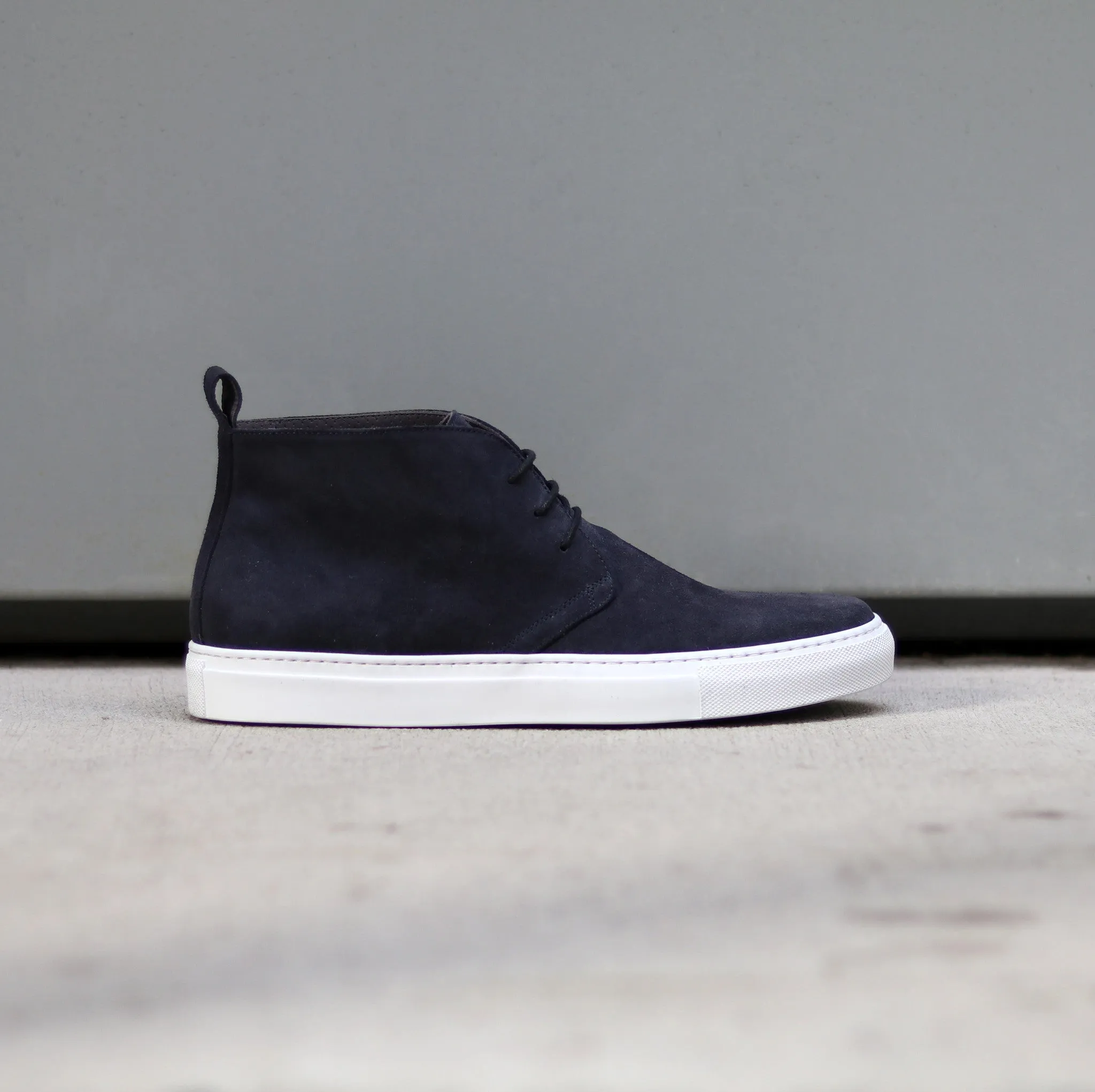 CHUKKA | DARK GREY SUEDE