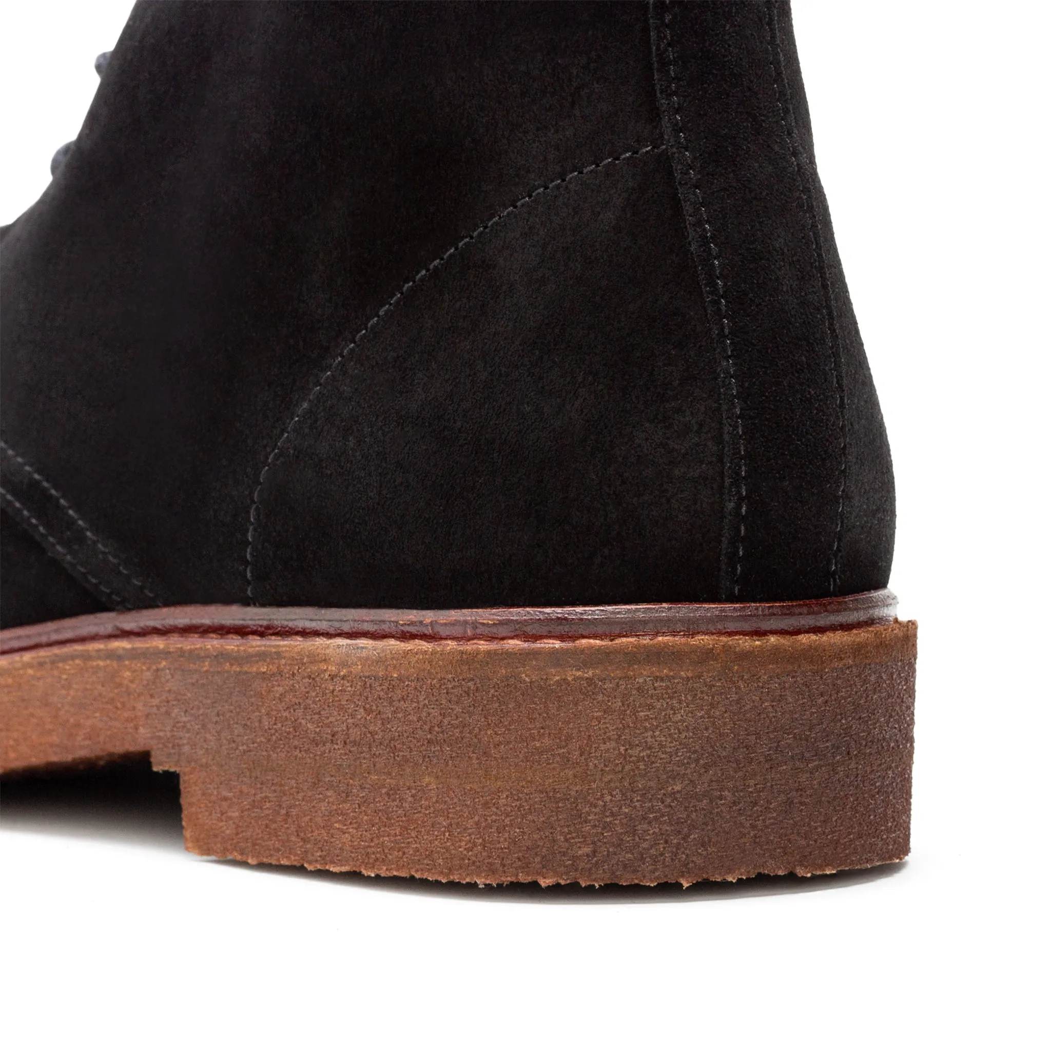 Chukka Mens Leon Black Suede