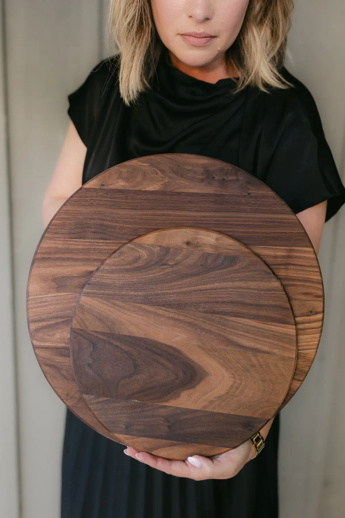 Circle Board (Walnut)