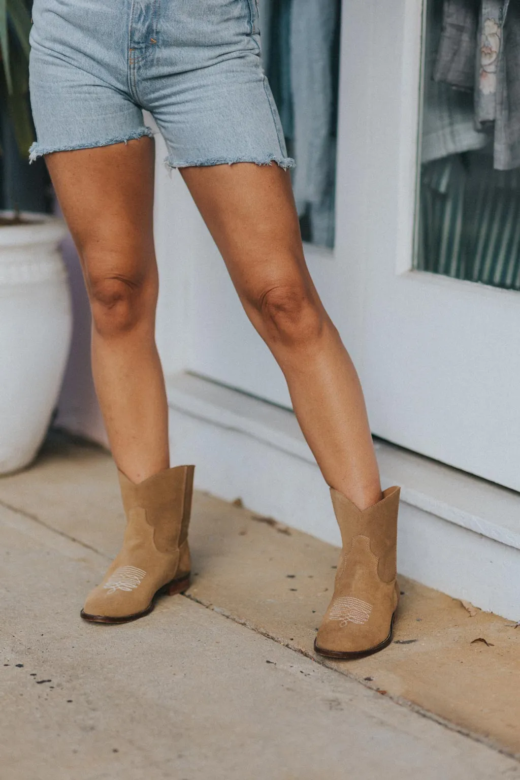 Daisy Round Toe Cowboy Ankle Boots - Brown Suede