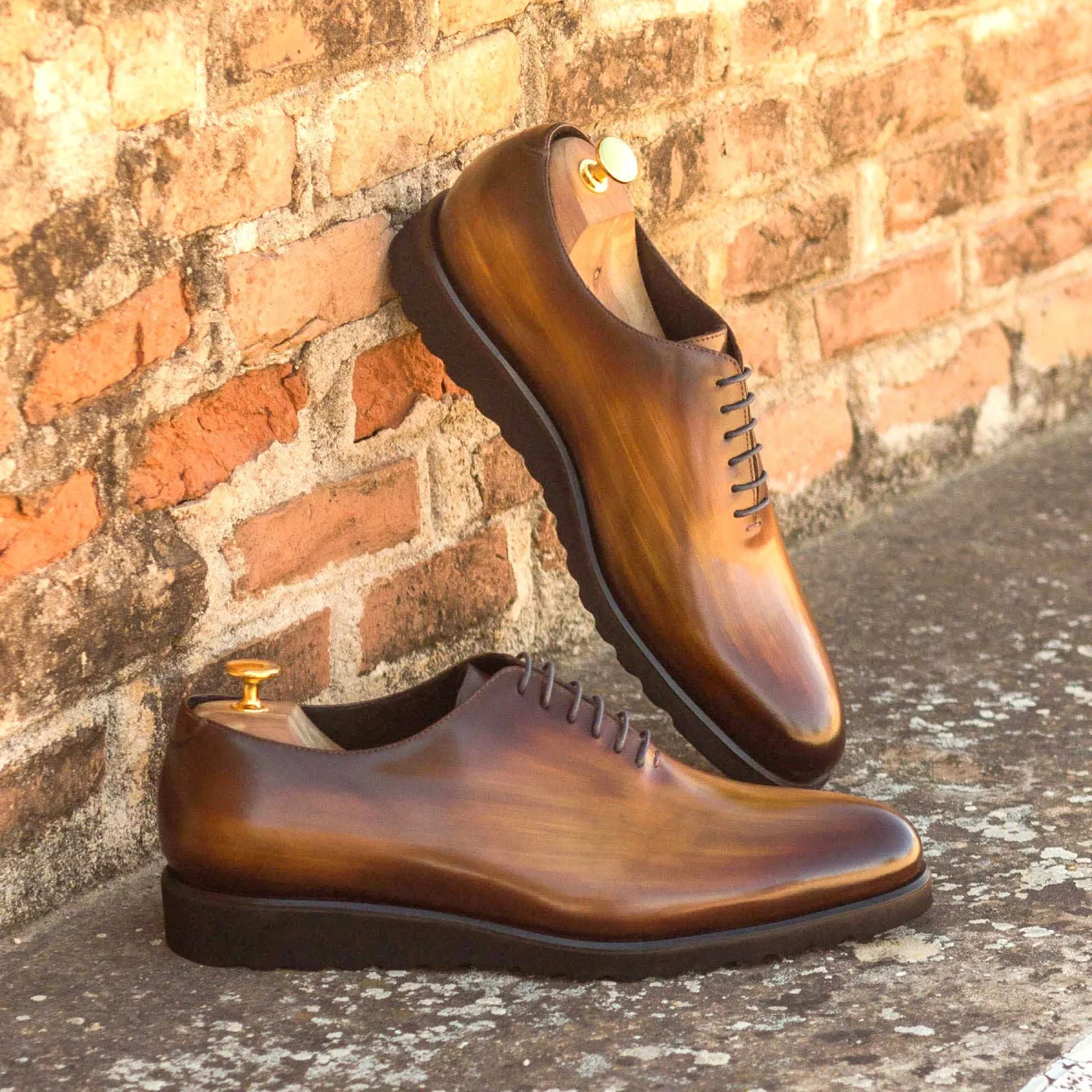 DapperFam Giuliano in Cognac Men's Hand-Painted Patina Whole Cut