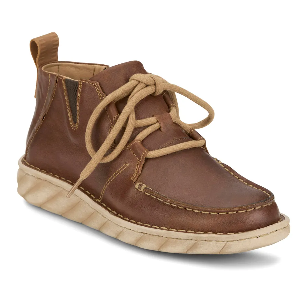 Estancia Lace Up Chukka Boots