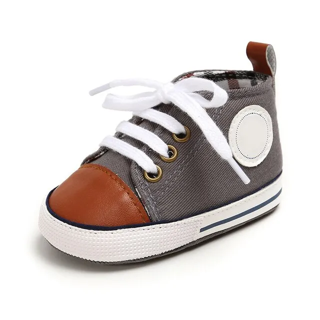 Iqbal Baby Boys' Classic Sneaker