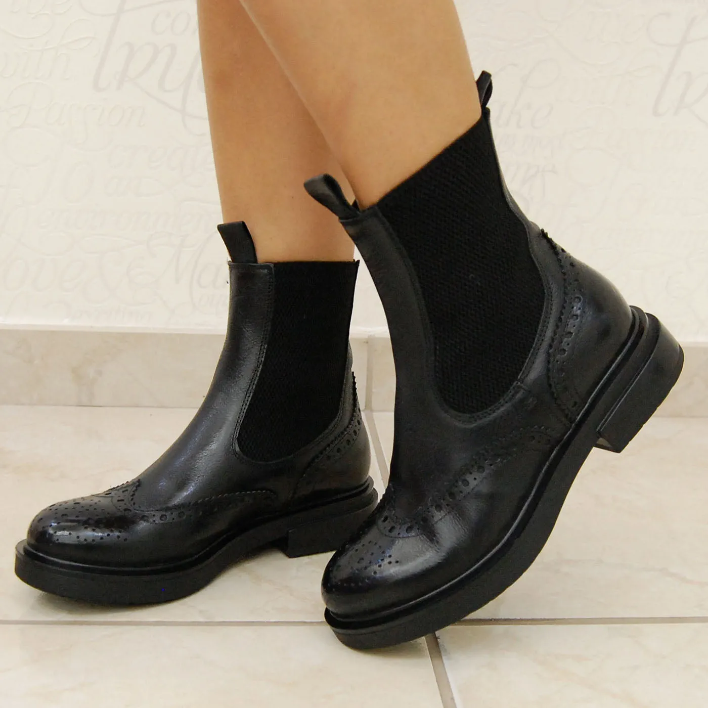 LELA 03 - chelsea ankle boots leather BLACK