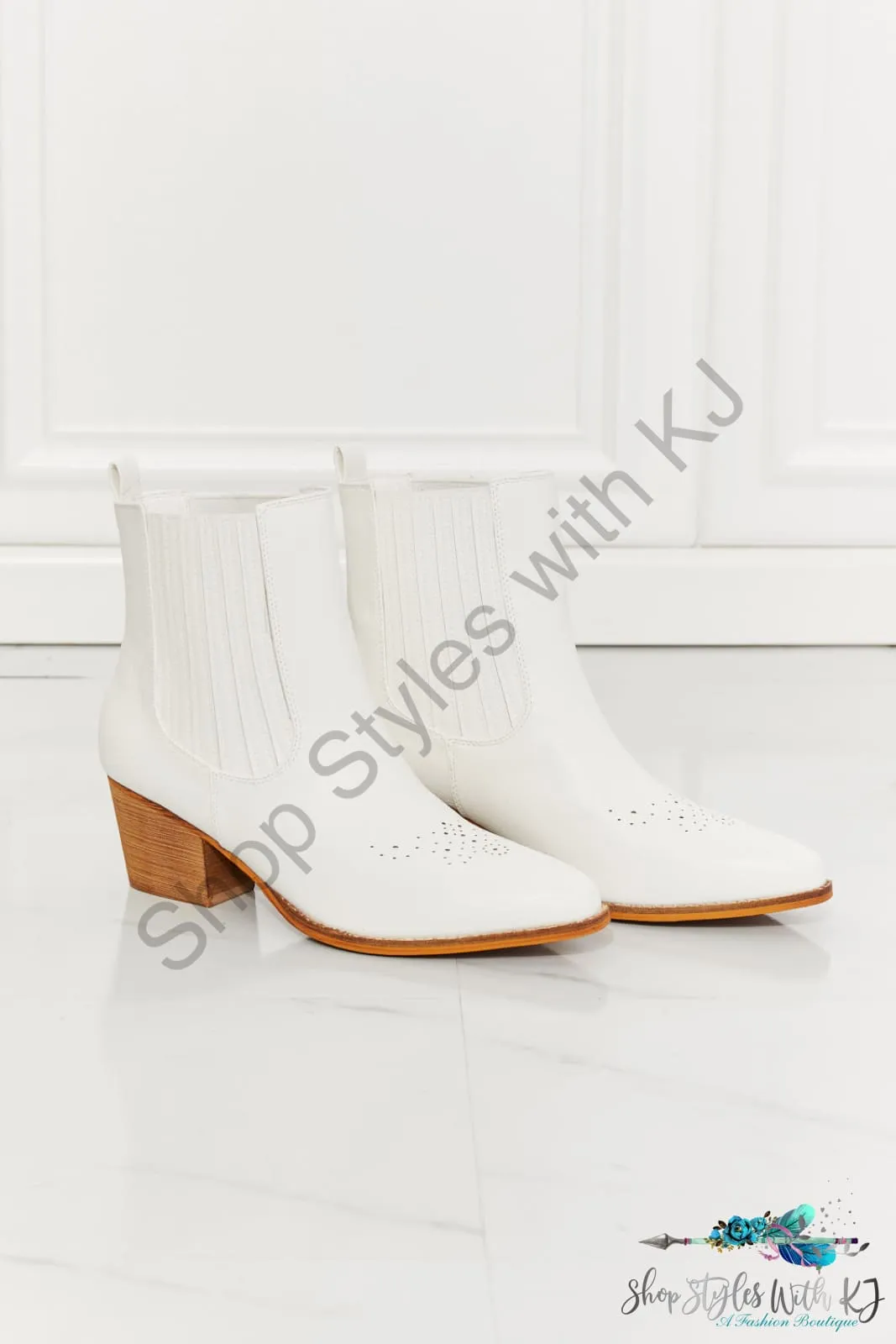 Love the Journey Stacked Heel Chelsea Boot in White