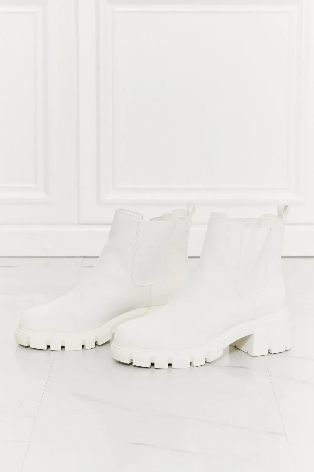 Matte Lug Sole Chelsea Boots in White