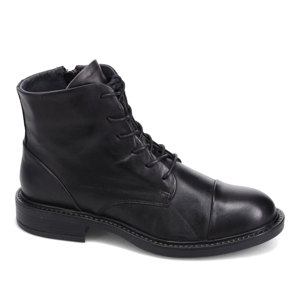 Mystery Lace-up Boot