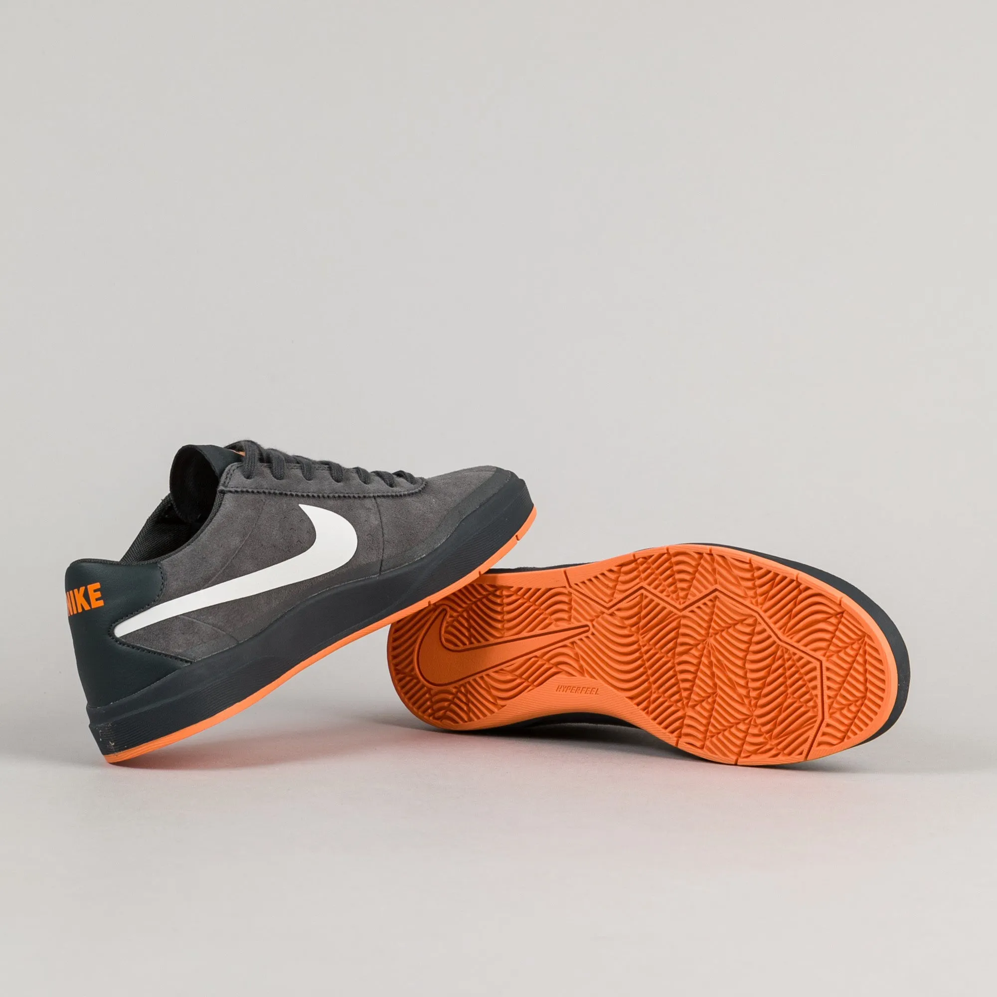 Nike SB Bruin Hyperfeel XT Shoes - Anthracite / White - Clay Orange