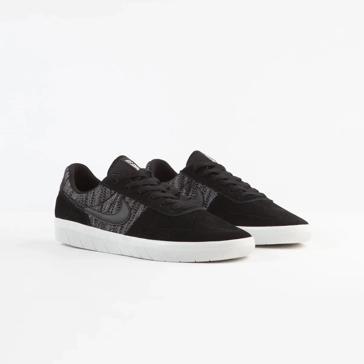 Nike Shoes SB Team Classic Premium - Black/Black-Summit White