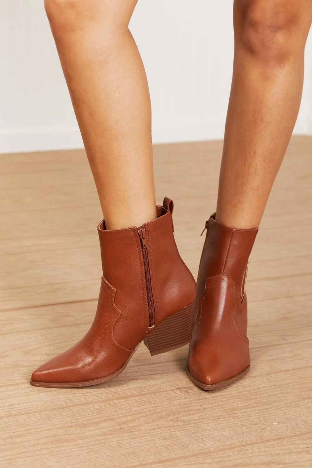 Qupid Nashville Nights Low Heels Booties