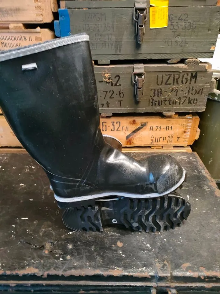 Swedish Rubber Boots with Felt Liner